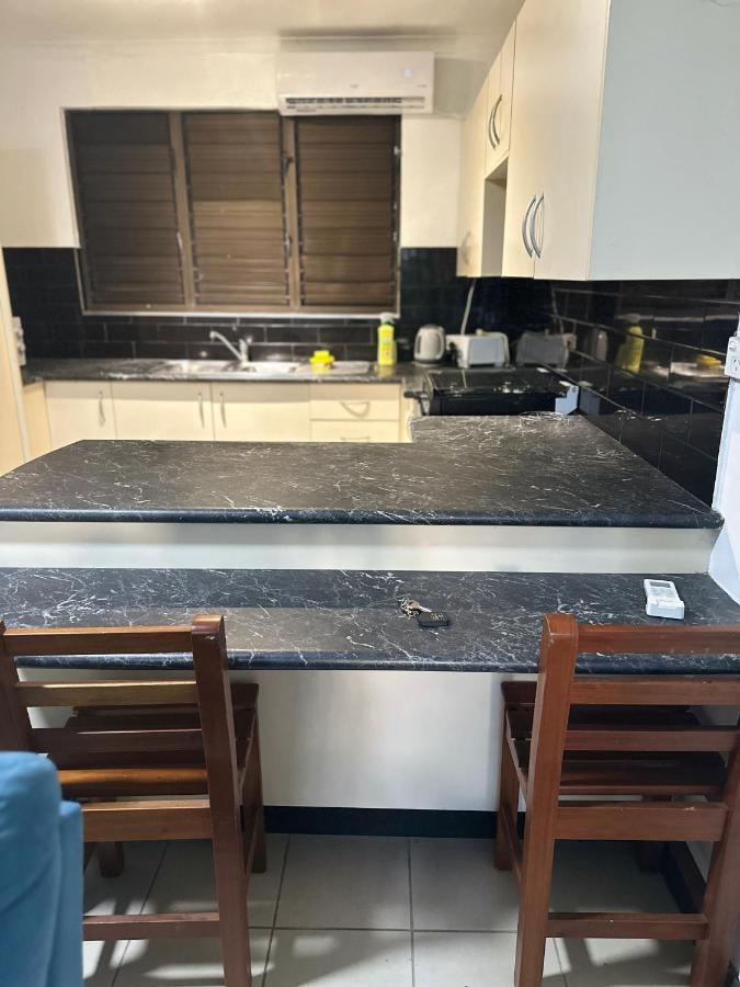 Ambitious Apartment نادي المظهر الخارجي الصورة