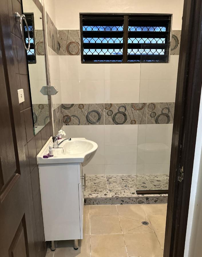 Ambitious Apartment نادي المظهر الخارجي الصورة