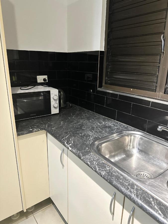 Ambitious Apartment نادي المظهر الخارجي الصورة