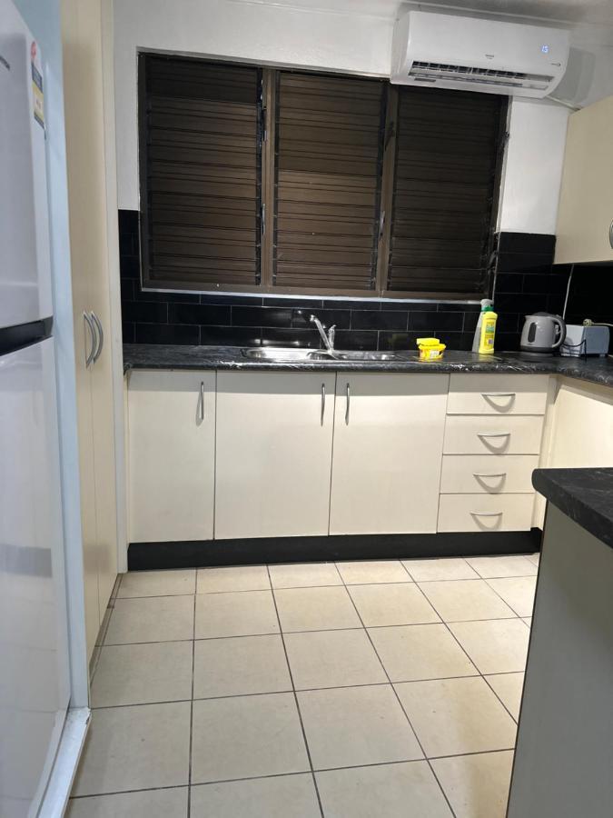 Ambitious Apartment نادي المظهر الخارجي الصورة